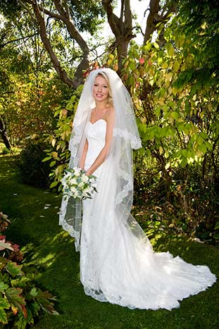 *fabulous,stunning, creative wedding photograpy by Andrew Errington